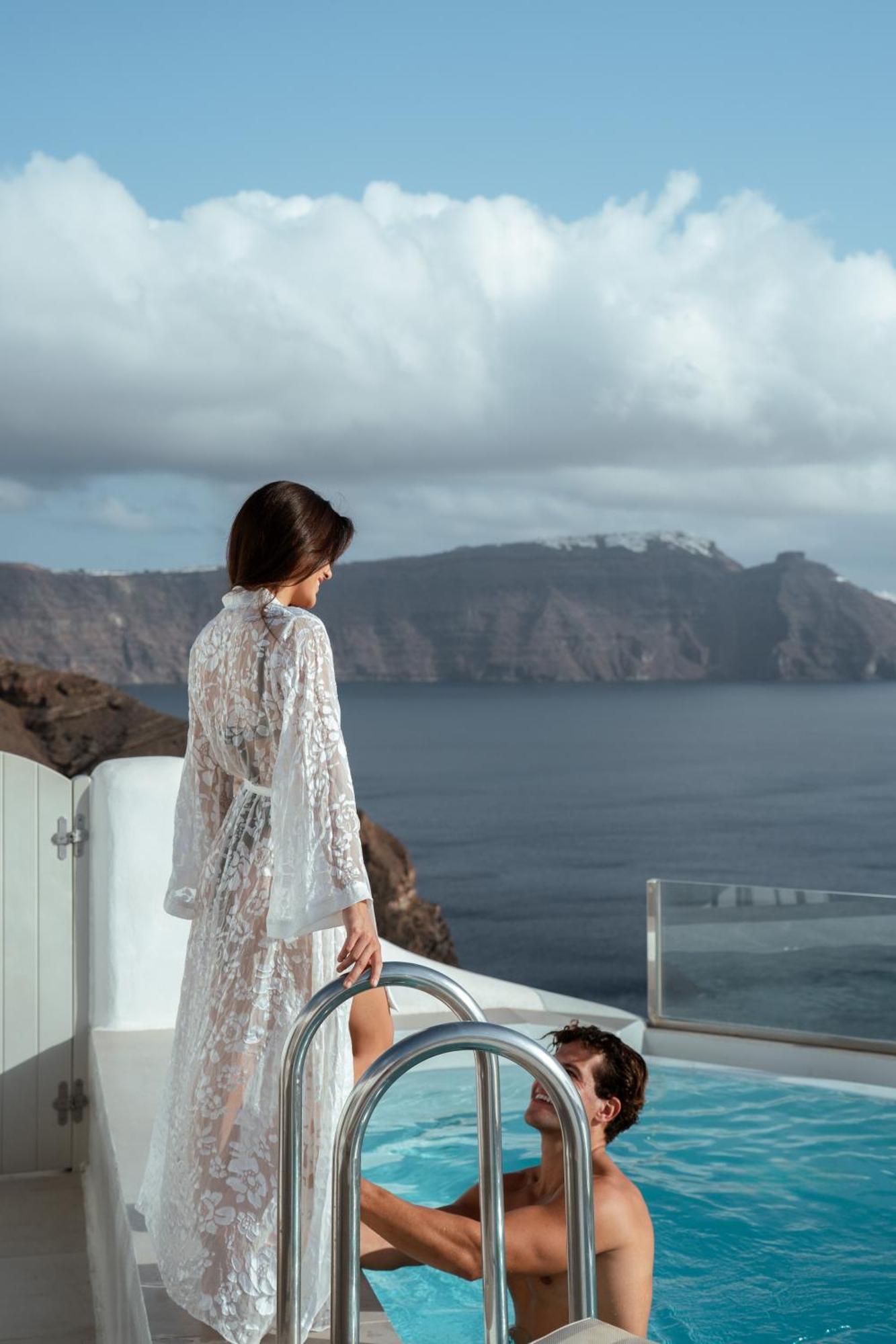 Elite Luxury Suites Oia  Bagian luar foto