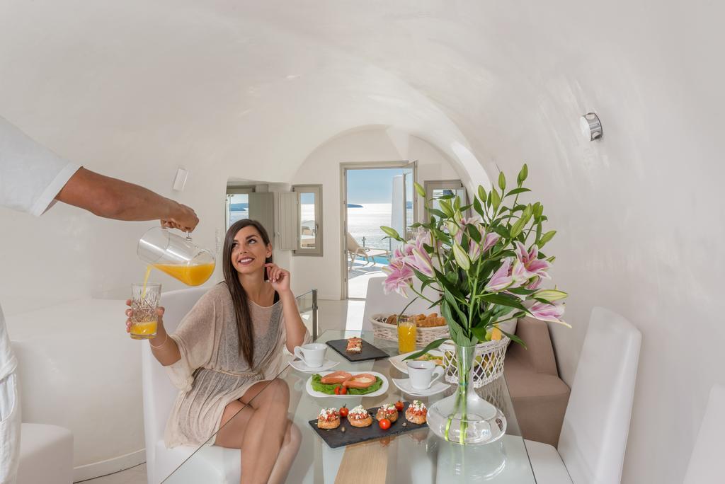 Elite Luxury Suites Oia  Bagian luar foto