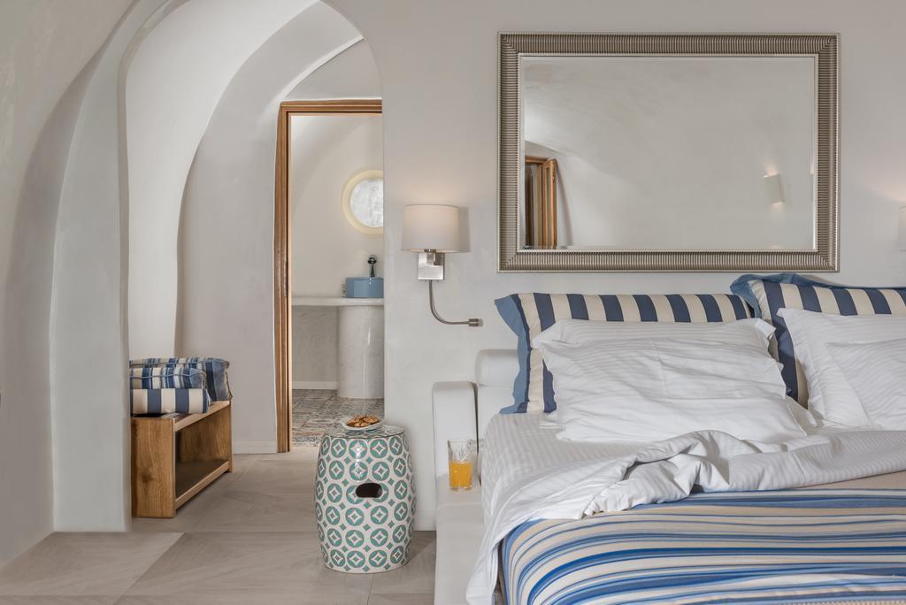 Elite Luxury Suites Oia  Bagian luar foto